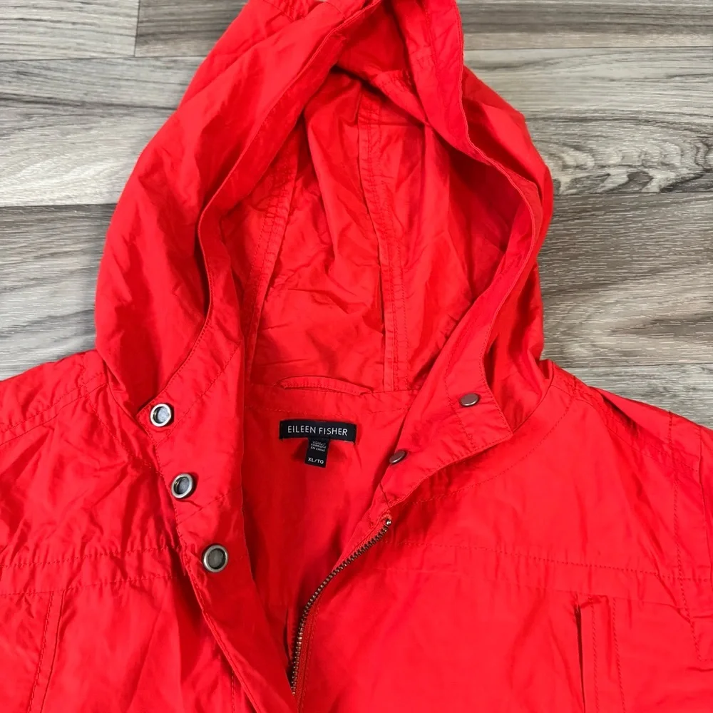 Eileen Fisher Hooded Long Anorak Jacket in Red Size Extra Large